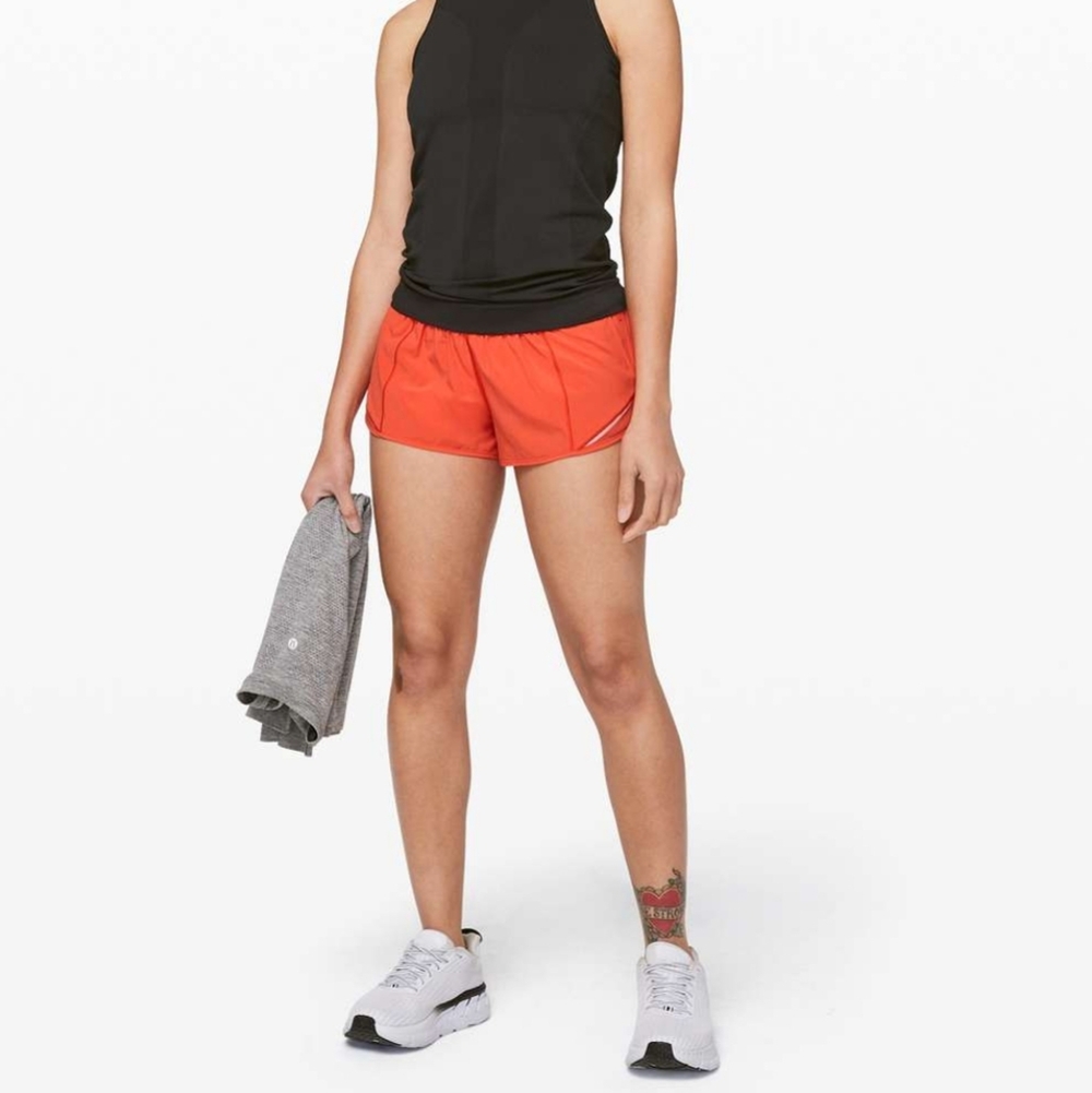 Lululemon Hotty Hot Short